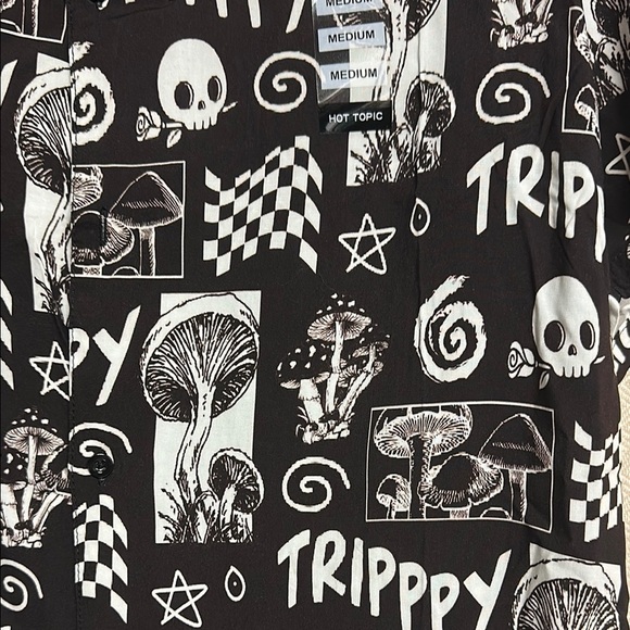 Black and White Casual Button Down Shirt with Gothic Print - Picture 5 of 7